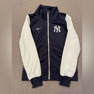 Gently Preloved NY Yankees Nike Zip Up